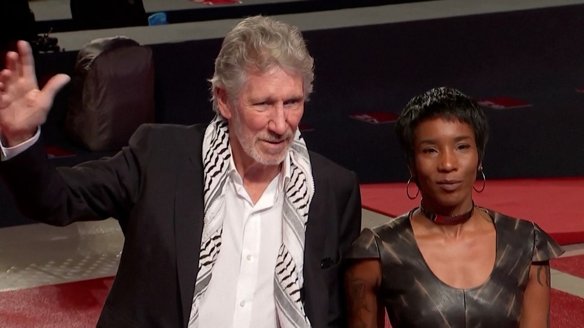 Roger Waters ohlásil živý přenos pražského koncertu